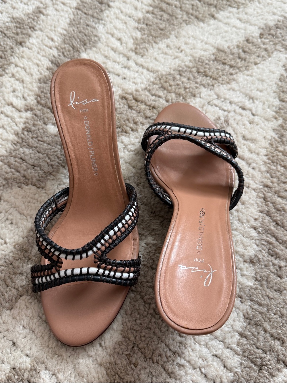 Lisa for Donald J. Pliner Pasion Hand Woven Slide Sandal_Multicolor Size- 7.5 - Picture 4 of 7